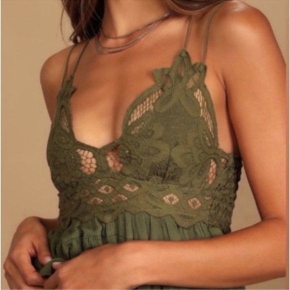 NWT Free People Women’s Adella Lace Ruffled Cami Top Olive Green Size Medium - Picture 6 of 16